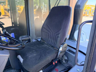 2014-volvo-l30g-1449110-46911520