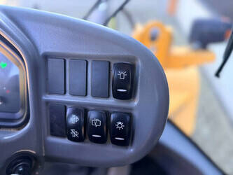 2014-volvo-l30g-1449110-46911526