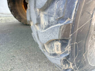 2014-volvo-l30g-1449110-46911540