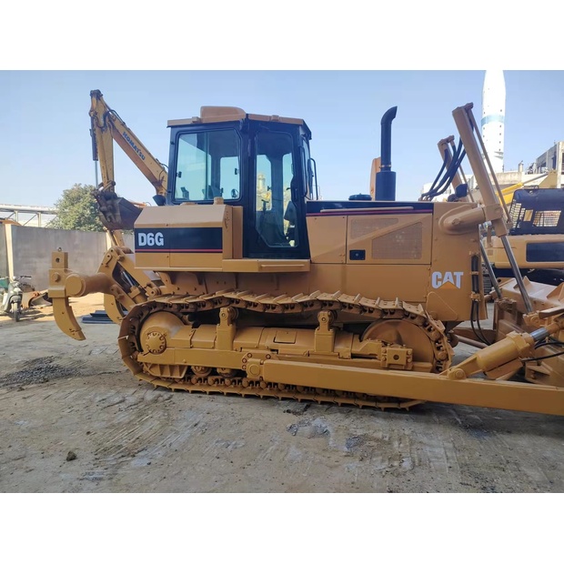 2022 كاتربيلر D6G-46911656
