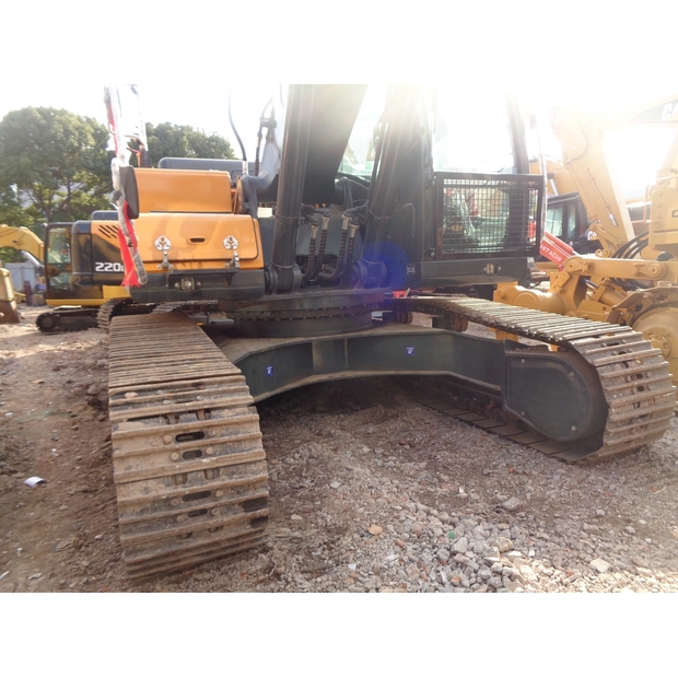 2023 Hyundai R305L-9T-46911696