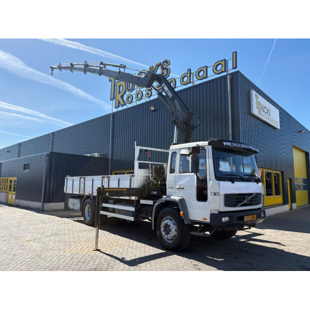 2003 Volvo FL220-46912331