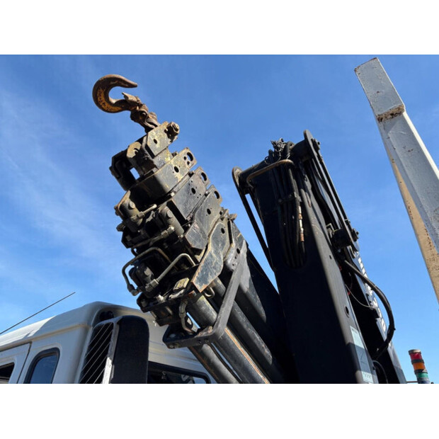 2003 Volvo FL220-46912335