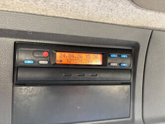 2003-volvo-fl220-1449146-46912362