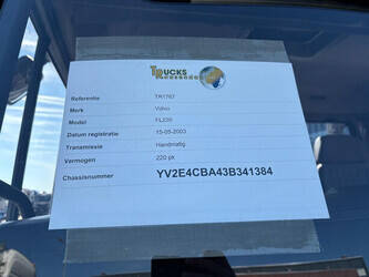 2003-volvo-fl220-1449146-46912371