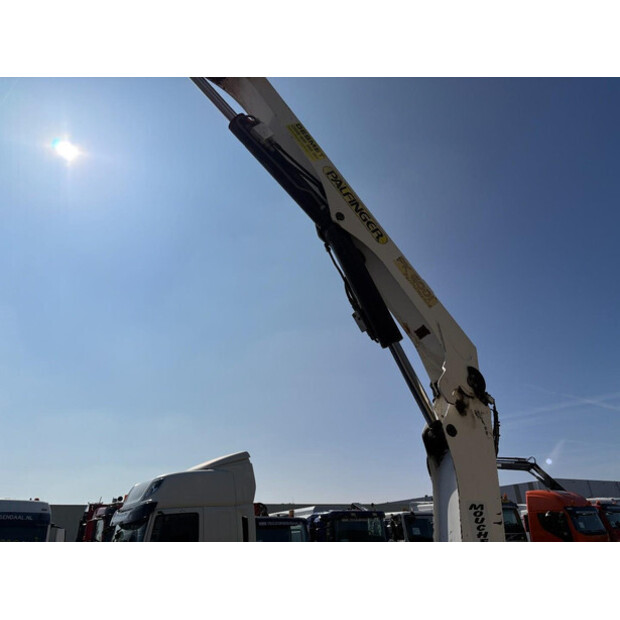 2003 Renault Midlum-46912408