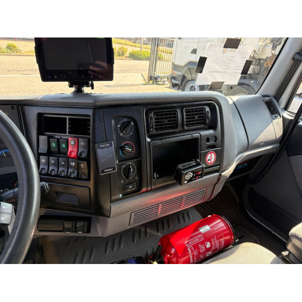 2003 Renault Midlum-46912415