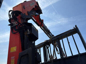 2002-volvo-fm380-1449150-46912550