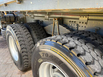 2002-volvo-fm380-1449150-46912554