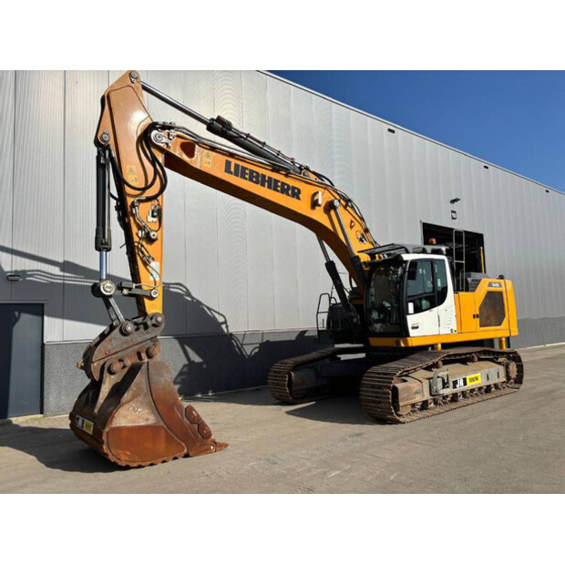 2021 Liebherr R 945-46912948