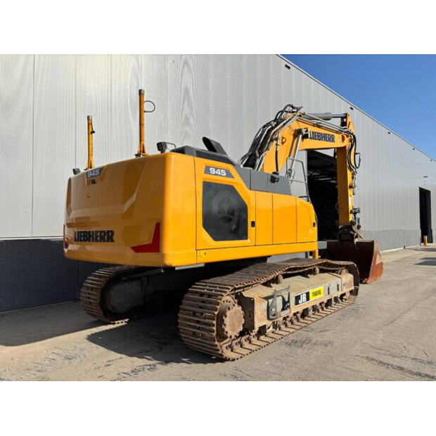 2021 Liebherr R 945-46912950