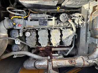 2021-liebherr-r-945-1449164-46912959