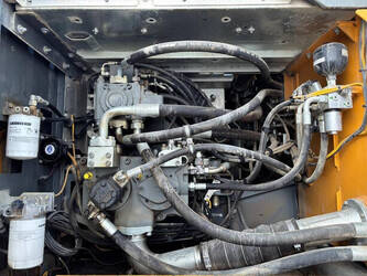 2021-liebherr-r-945-1449164-46912962