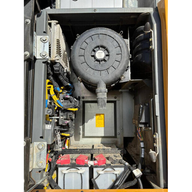 2021 Liebherr R 945-46912965