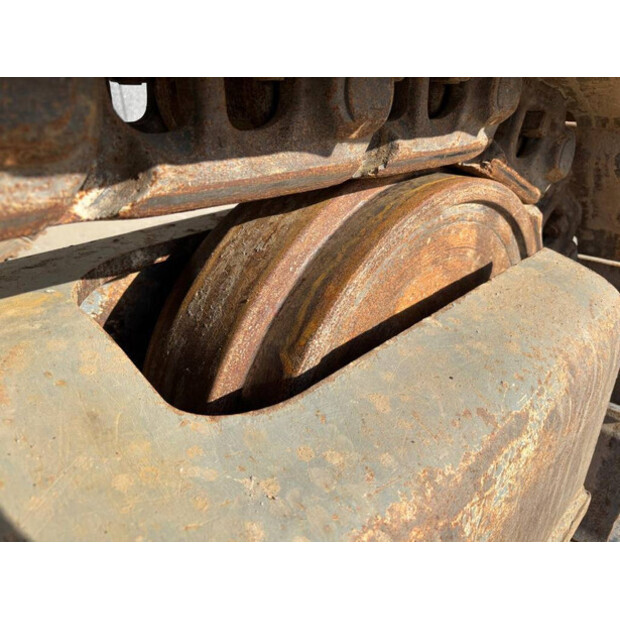 2021 Liebherr R 945-46912989