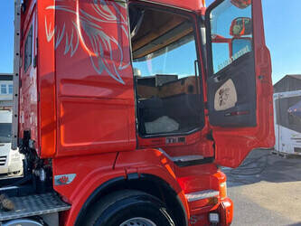 2013-scania-r500-1446895-46929132