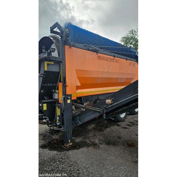 2017 برونار MPB 18.47-46942245