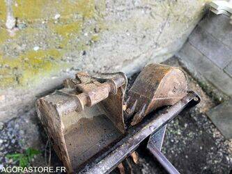 2010-jcb-8035-46942295