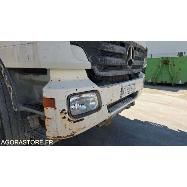 2009 Mercedes-Benz 2632-46942405