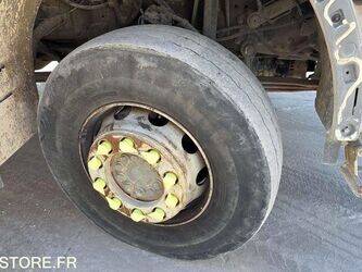 2009-mercedes-benz-2632-1449262-46942410