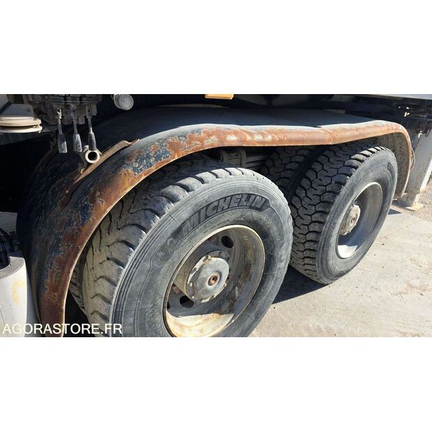 2009 Mercedes-Benz 2632-46942411