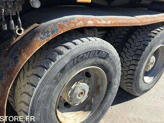 2009-mercedes-benz-2632-1449262-46942411