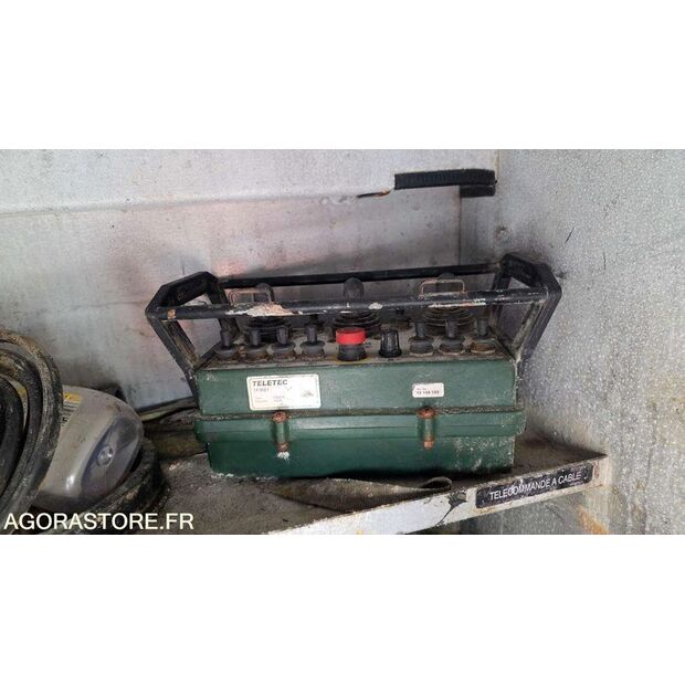 2009 Mercedes-Benz 2632-46942412