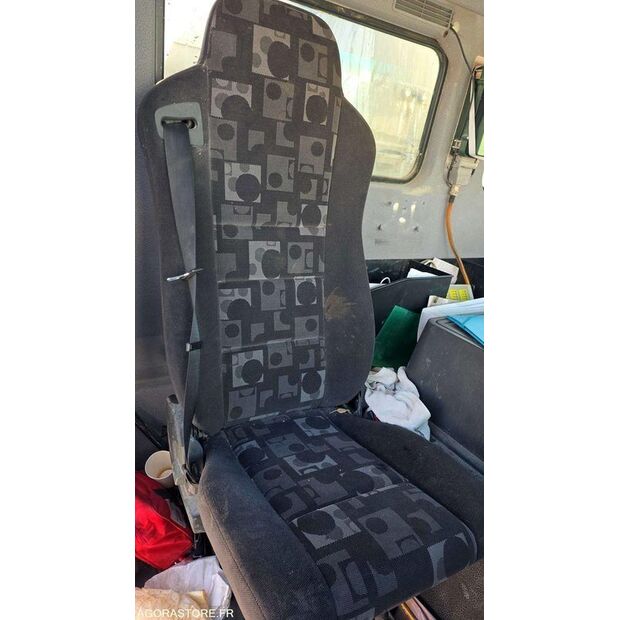 2009 Mercedes-Benz 2632-46942413