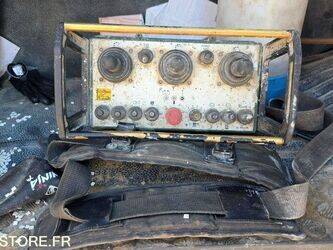 2009-mercedes-benz-2632-1449262-46942414