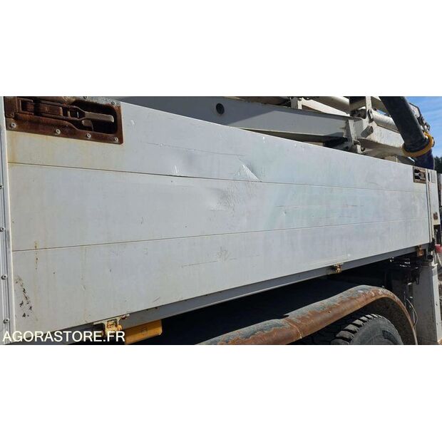 2009 Mercedes-Benz 2632-46942417