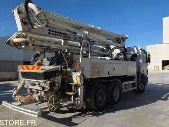 2009-mercedes-benz-2632-1449262-46942426