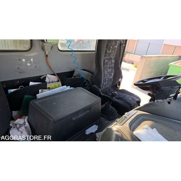 2009 Mercedes-Benz 2632-46942428