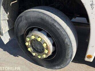 2009-mercedes-benz-2632-1449262-46942430