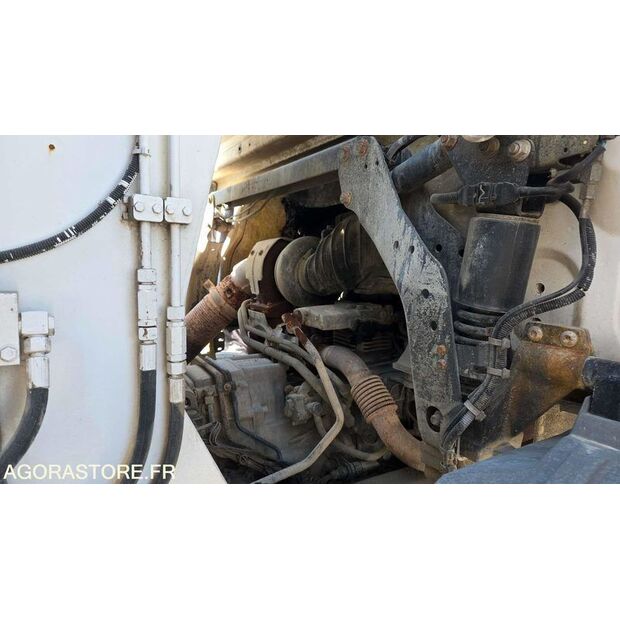 2009 Mercedes-Benz 2632-46942433