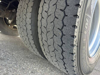 2017-iveco-eurocargo-140e250-1290769-46943883