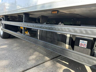 2017-iveco-eurocargo-140e250-1290769-46943887