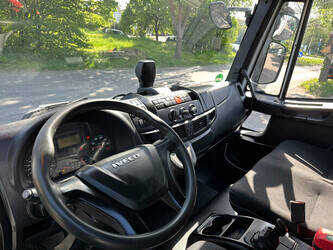 2017-iveco-eurocargo-140e250-1290769-46943896