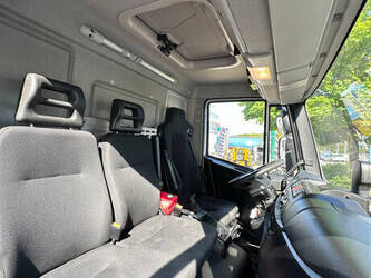 2017-iveco-eurocargo-140e250-1290769-46943903