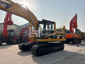 2025-caterpillar-320b-46944035