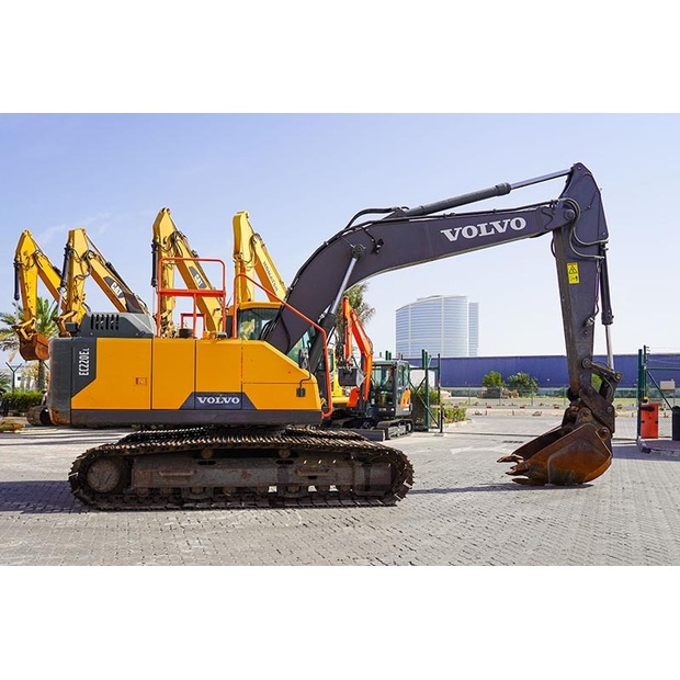 2020 Volvo EC220EL-46944102