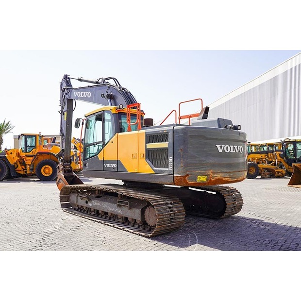 2020 Volvo EC220EL-46944104