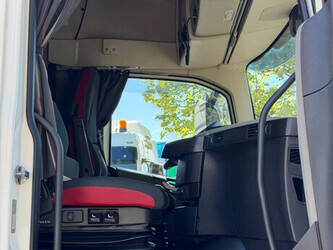 2019-volvo-fh-460-1449295-46944257