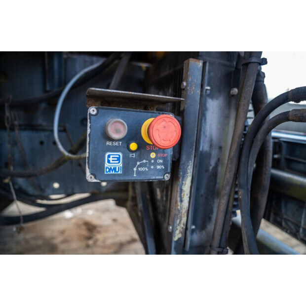 2011 Mercedes-Benz Axor 2529-46944400