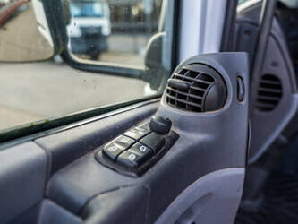 2011-mercedes-benz-axor-2529-1290783-46944410