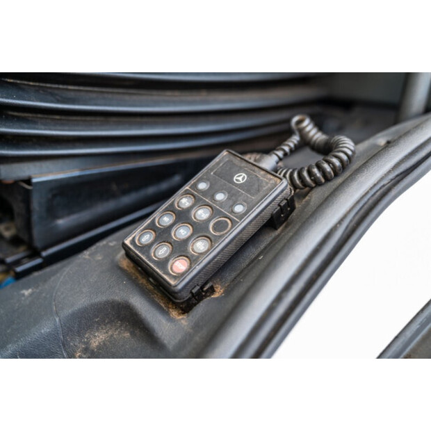 2011 Mercedes-Benz Axor 2529-46944411