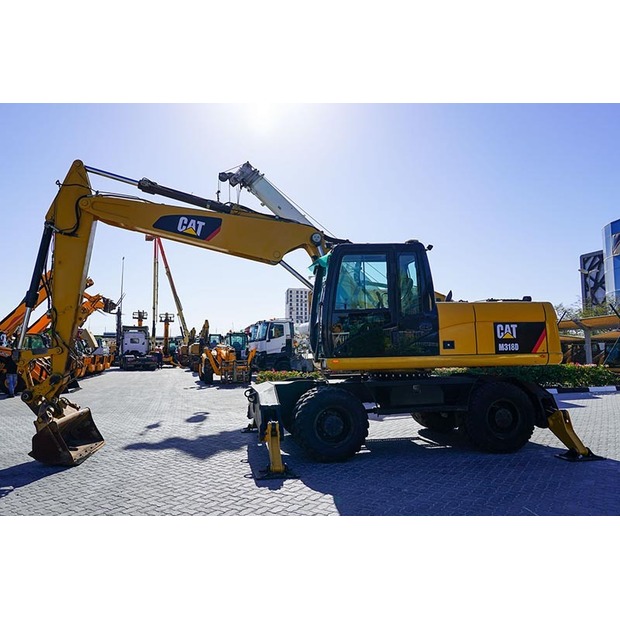 2012 كاتربيلر M318D-46944768