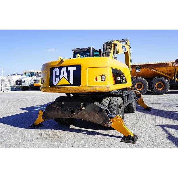 2012 كاتربيلر M318D-46944770