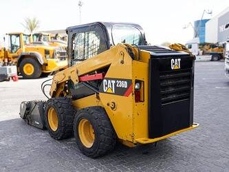 2015-caterpillar-236d-1449308-46944780
