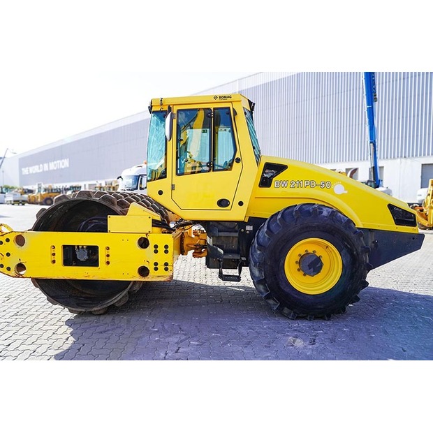2015 BOMAG BW211PD-50-46944790