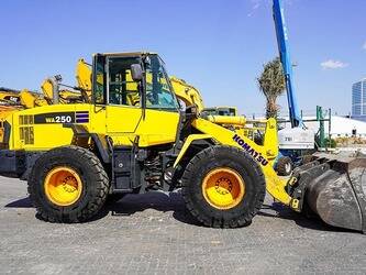 2011-komatsu-wa250-6-1449310-46944796